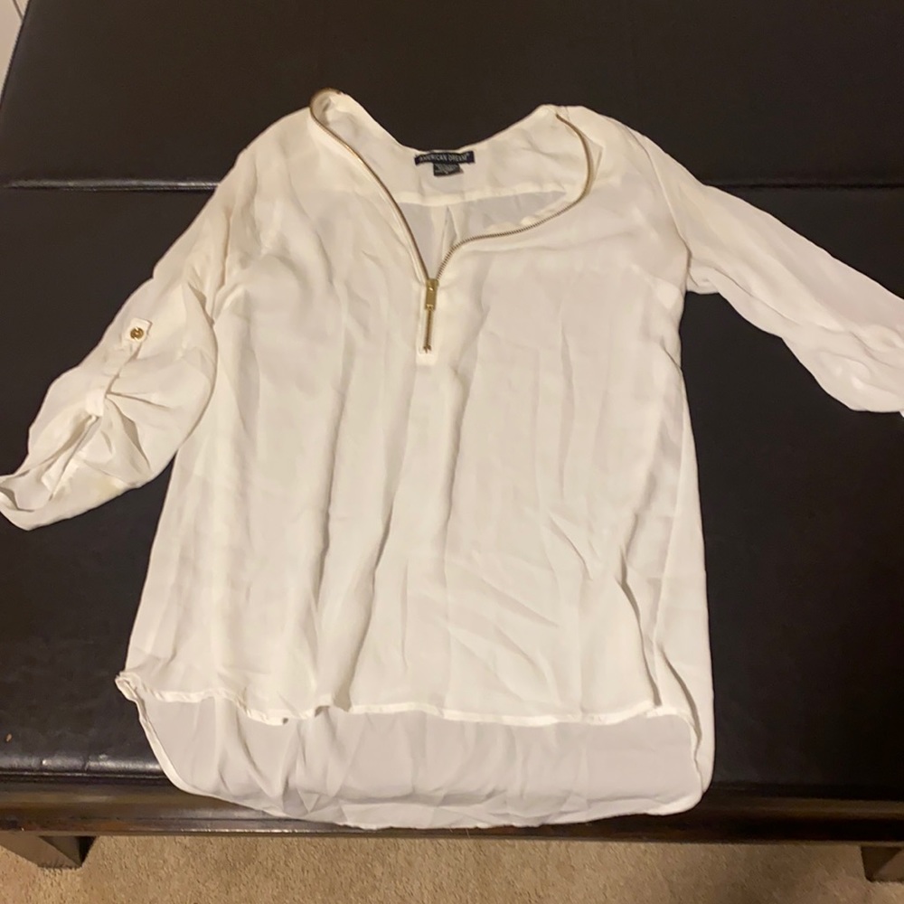 White chiffon flowy shirt